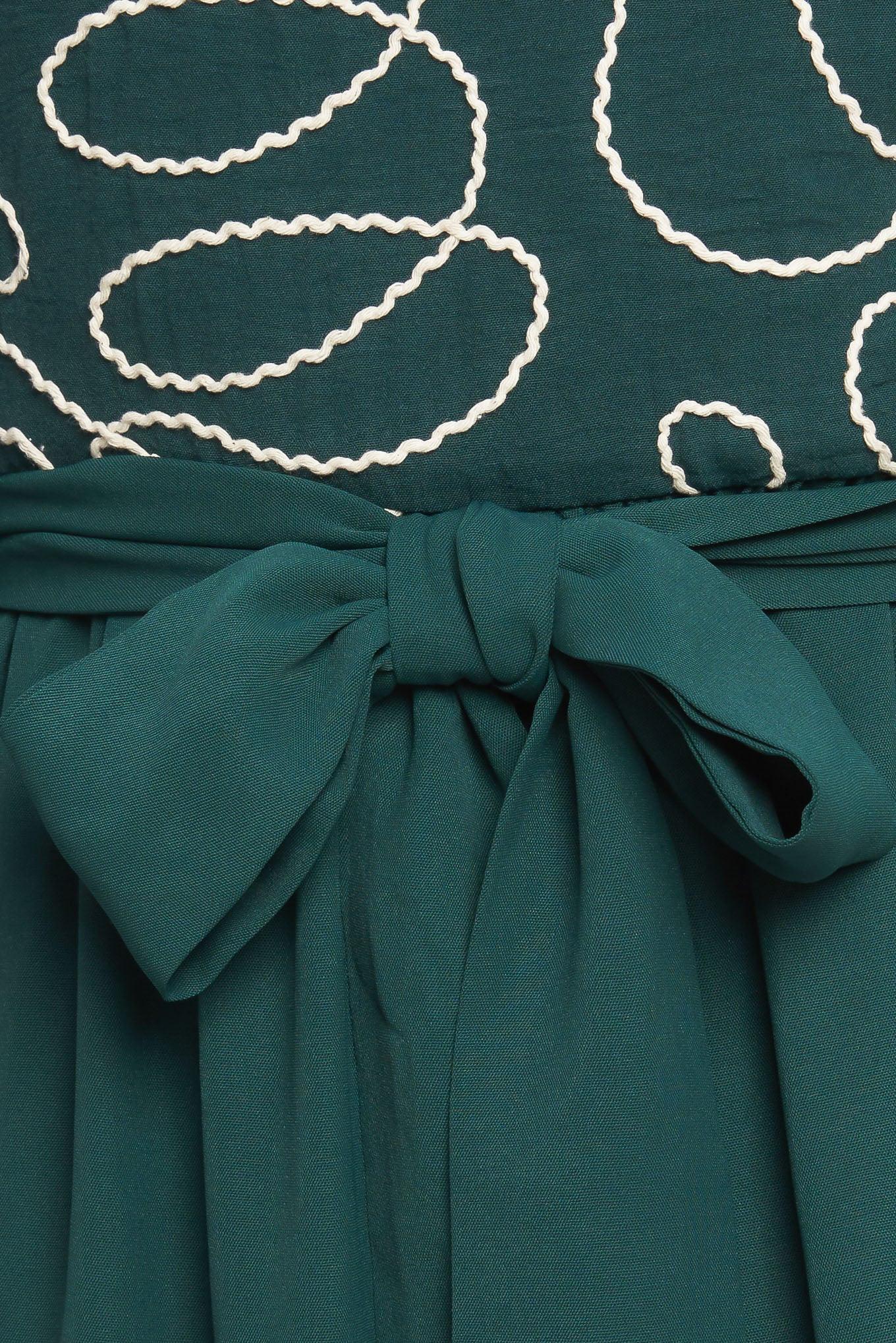 Forest Allure Woven Midi Dress in huntergreen, fabric swatch — Soul Flow Apparel
