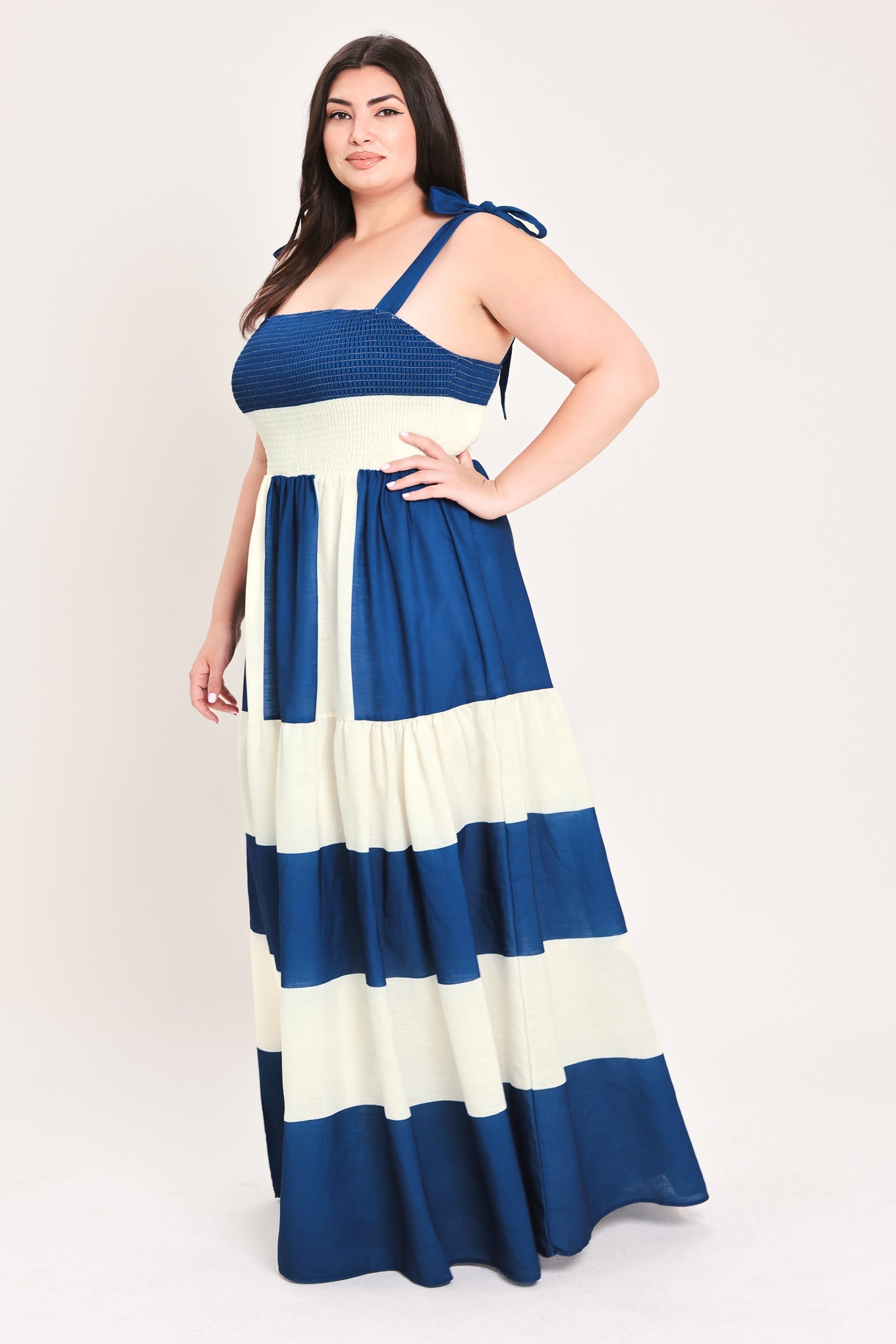 Weekend Coast Woven Maxi Dress in off-white blue, view 10 — Soul Flow Apparel