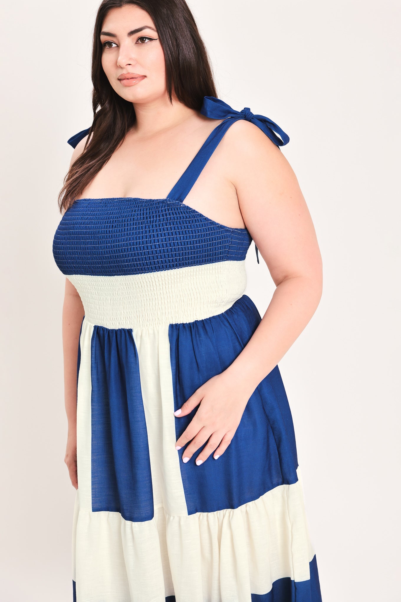 Weekend Coast Woven Maxi Dress in off-white blue, view 7 — Soul Flow Apparel