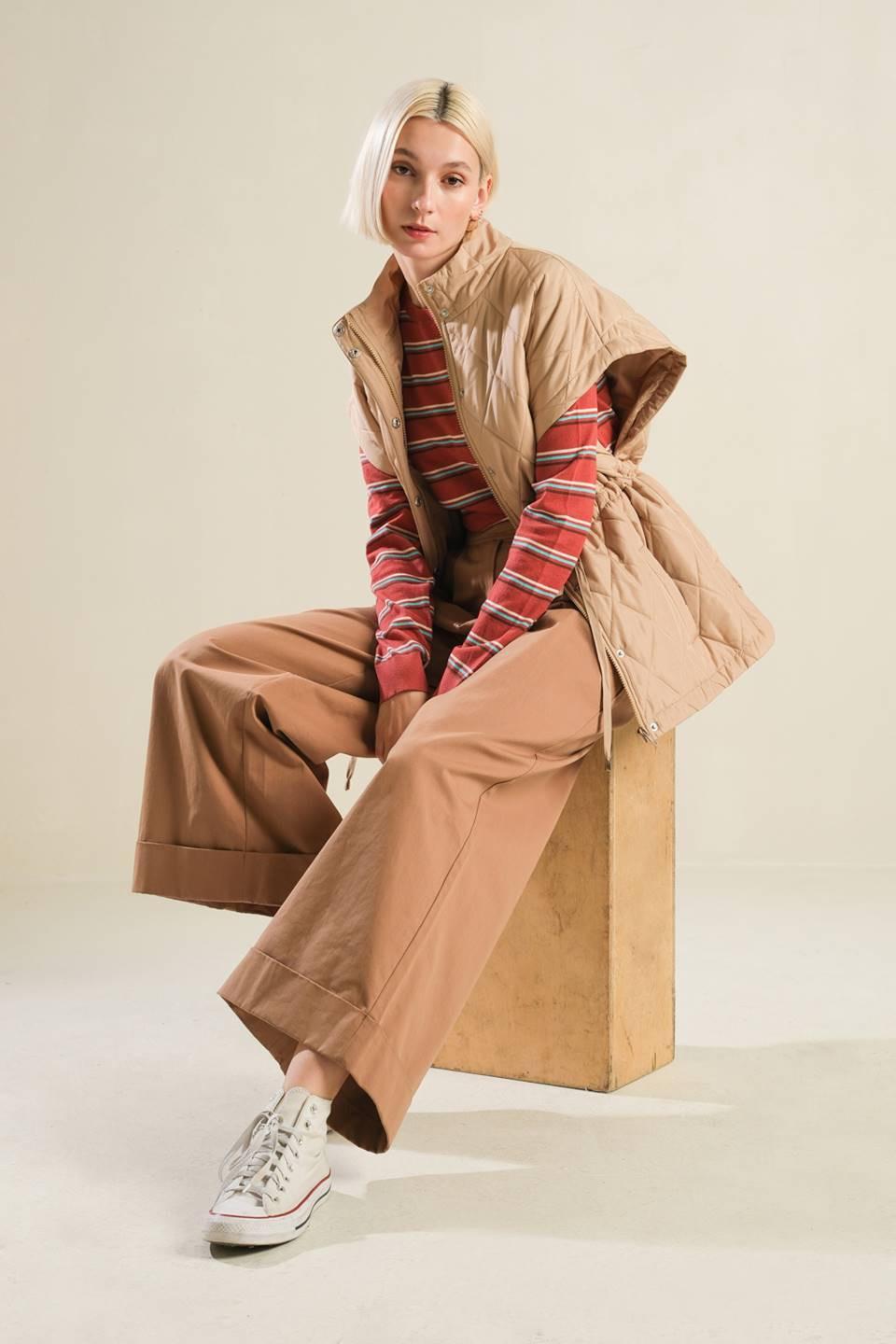 Endless Inspiration Vest Jacket in taupe, view 8 — Soul Flow Apparel