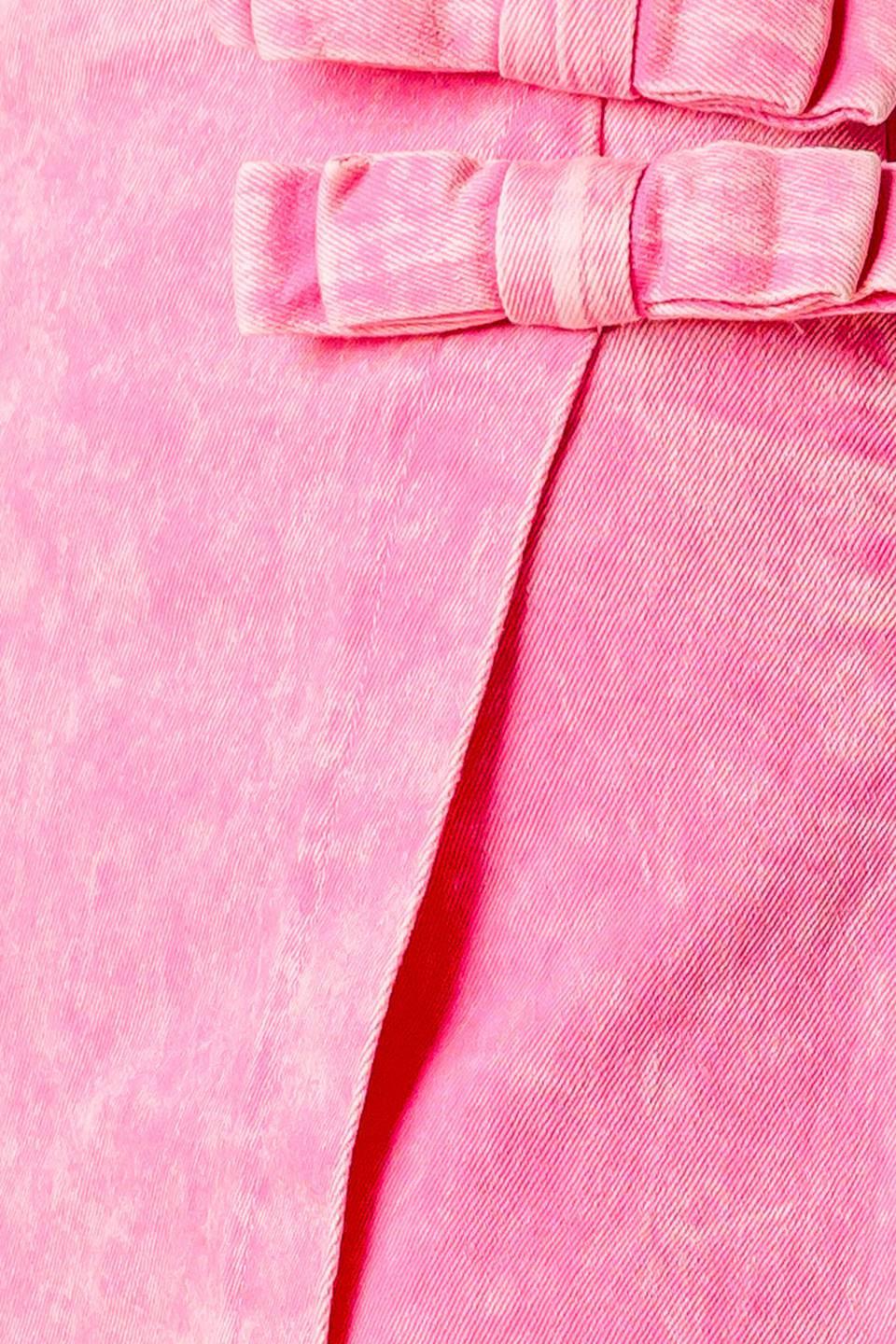 Urban Legend Pink Acid Woven Skort, fabric swatch — Soul Flow Apparel