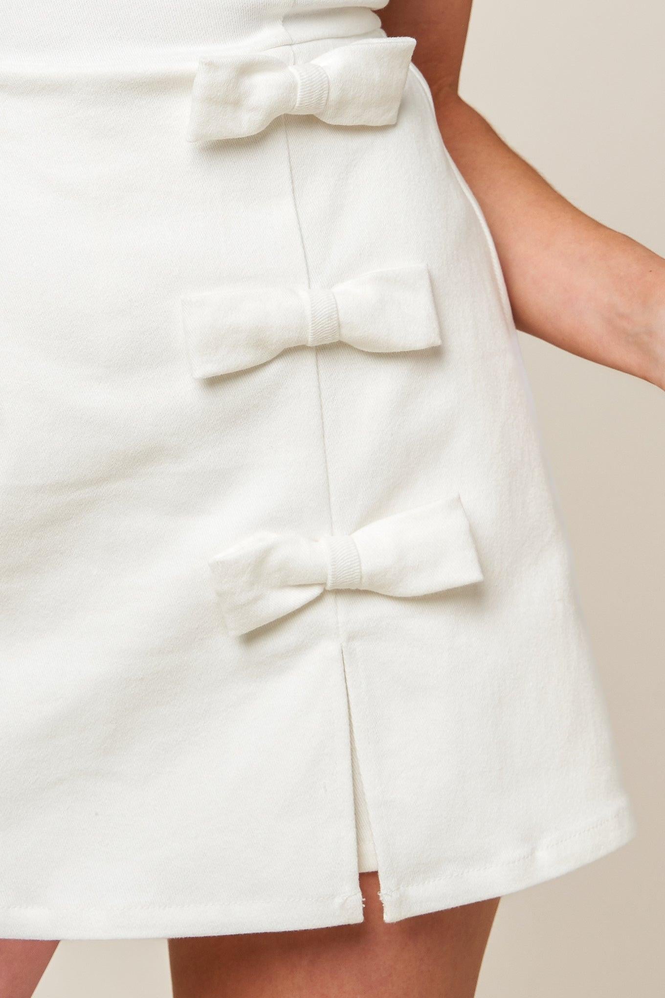 Open Minded Denim Woven Skort Romper in white, view 7 — Soul Flow Apparel