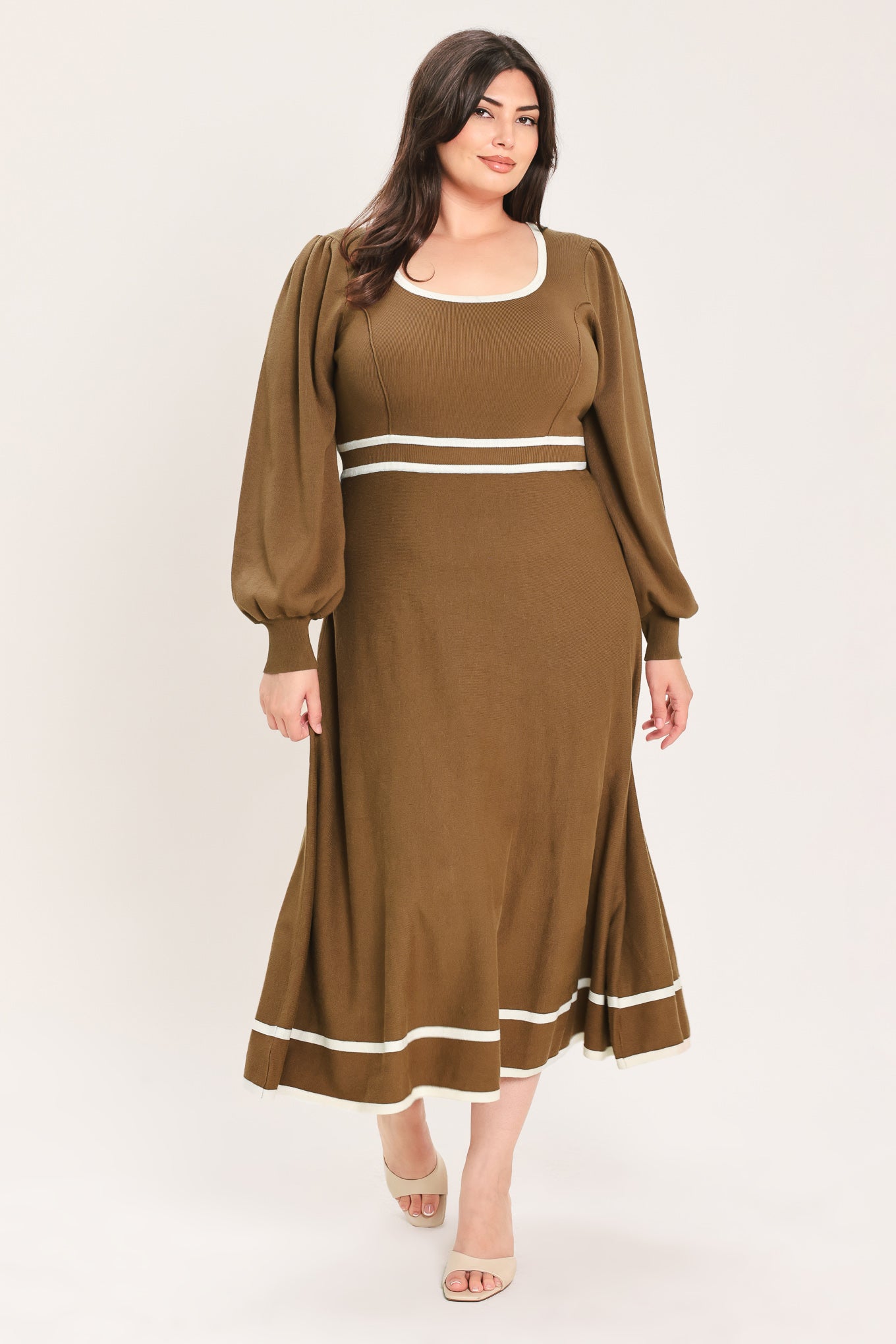 CEDAR LINE ELEGANCE SWEATER MIDI DRESS