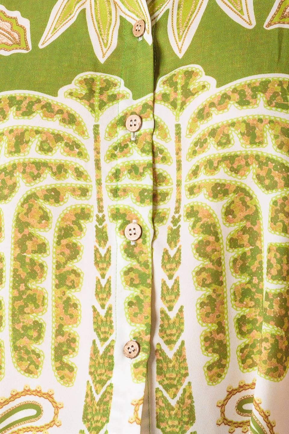 Distant Echoes Green Woven Shirt in ivory, fabric swatch — Soul Flow Apparel