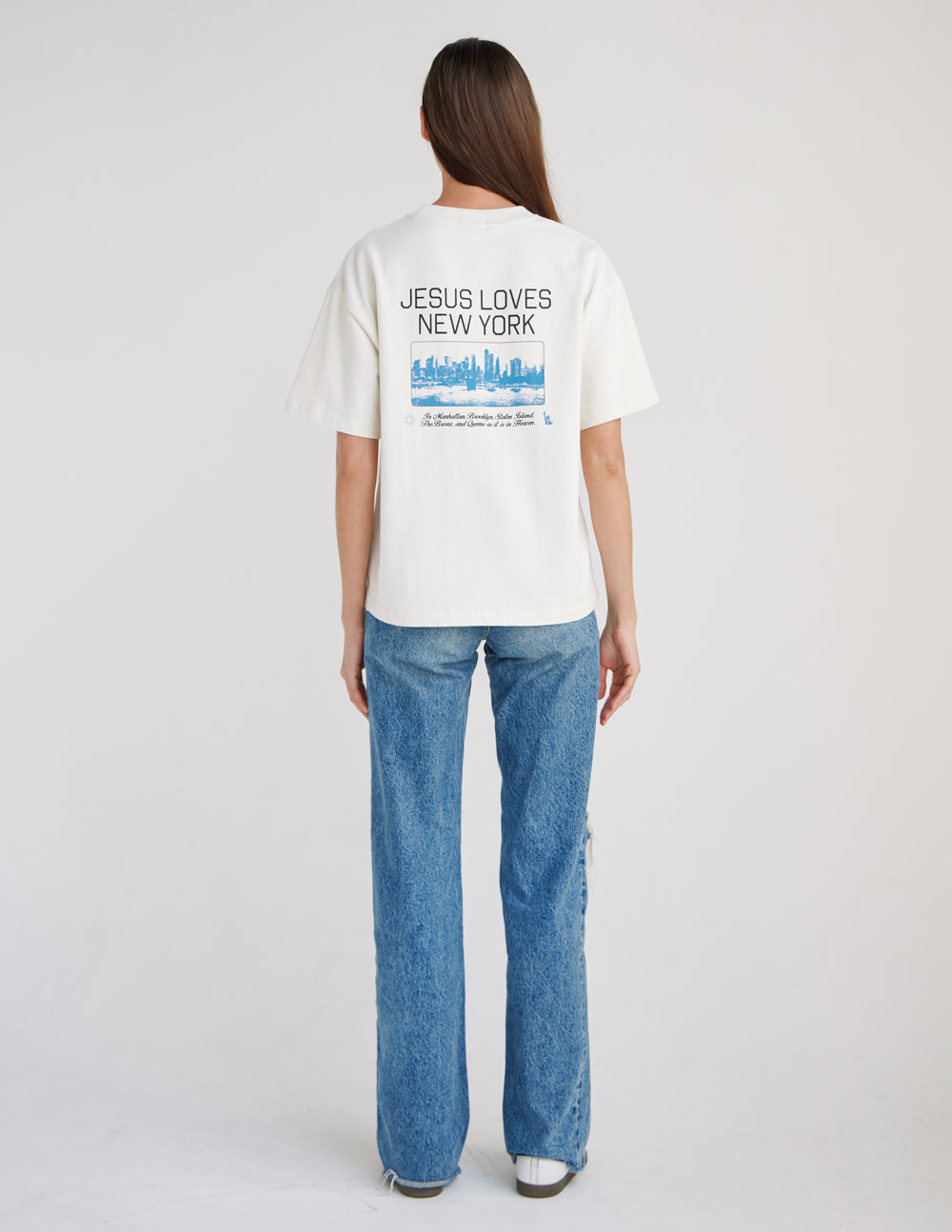 Jesus Loves New York Heavyweight Tee – Christian T-Shirt