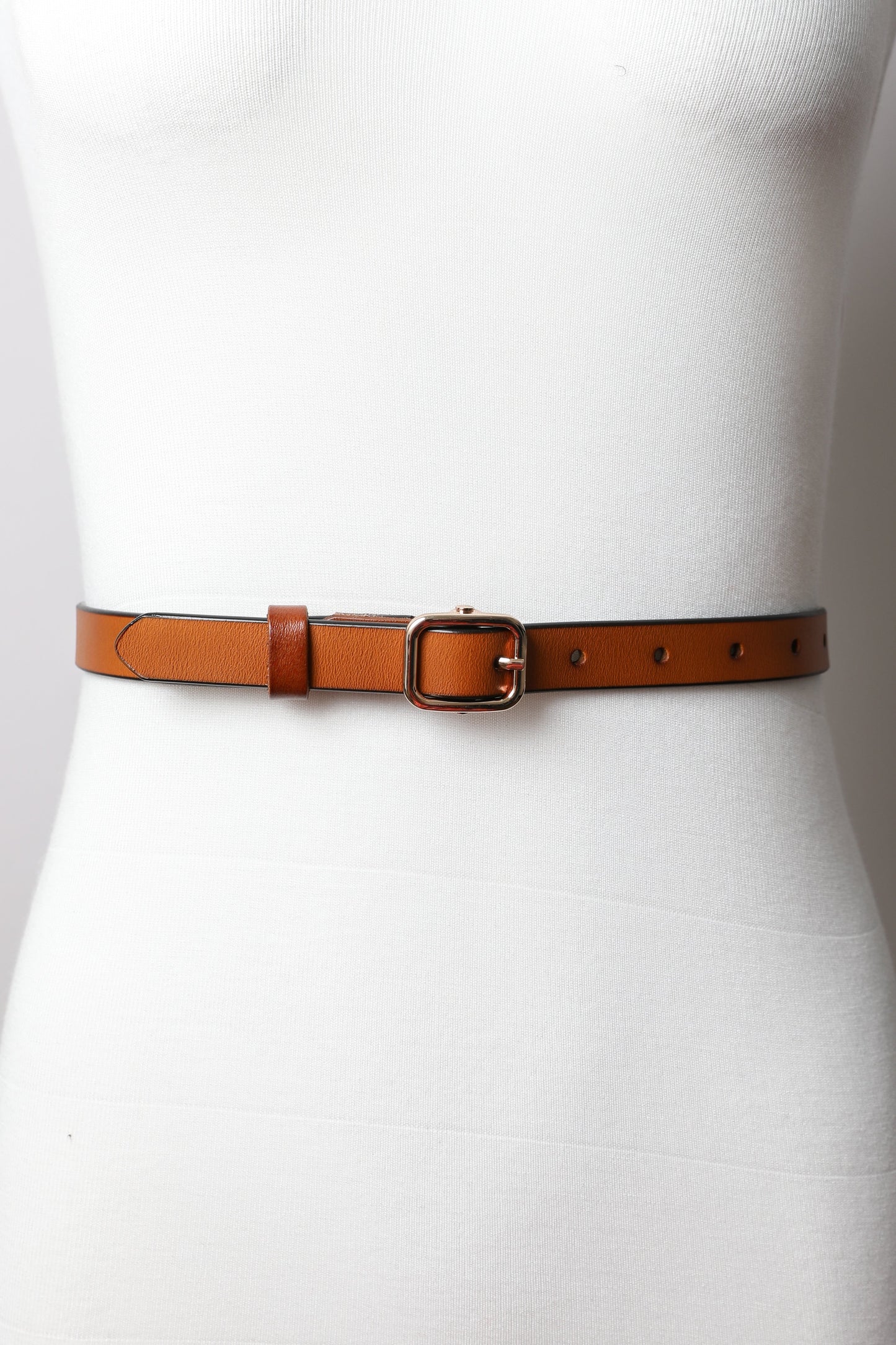 Versatile Skinny Leather Belt – Perfect for Any Outfit 💫 Leto Collection