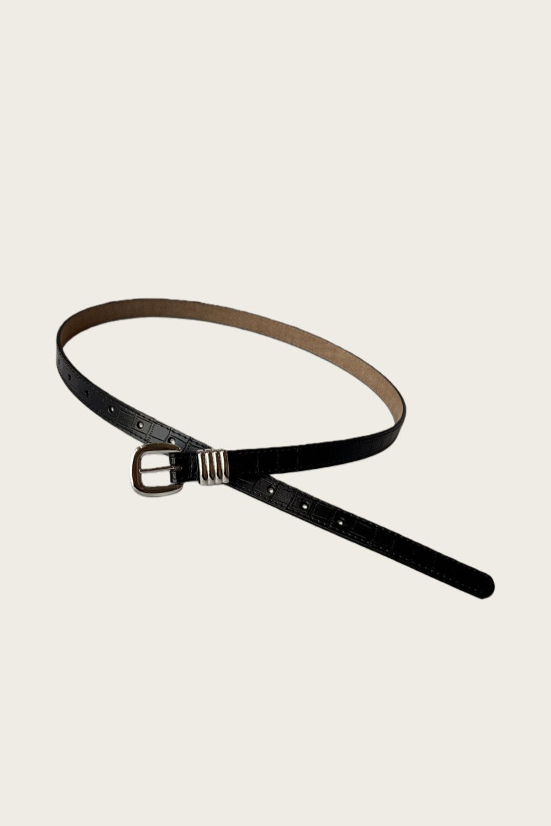 Wild Elegance: Faux Alligator Skin Patterned Leather Belt Leto Collection