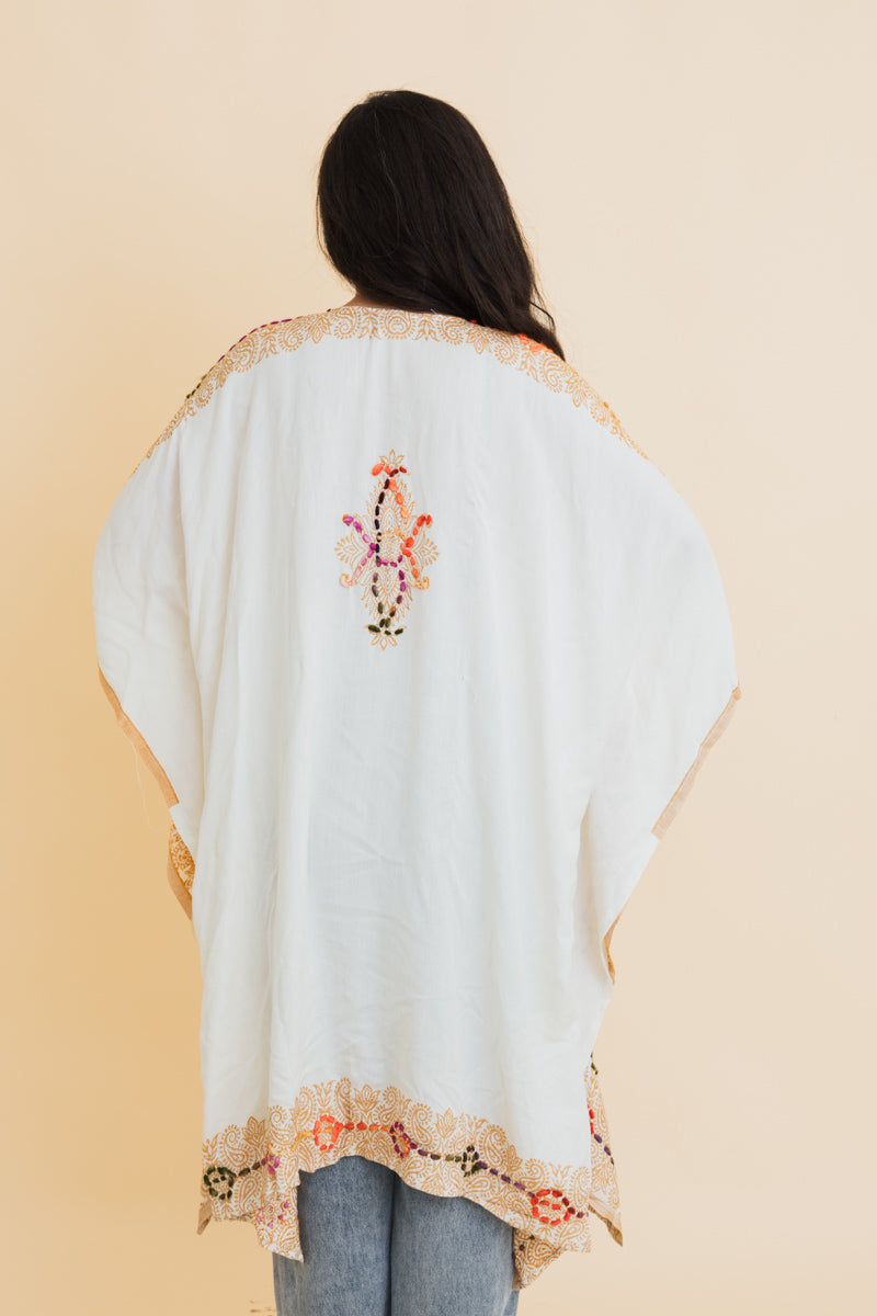Bohemian Artisan Stitch Tapestry Kimono Leto Collection