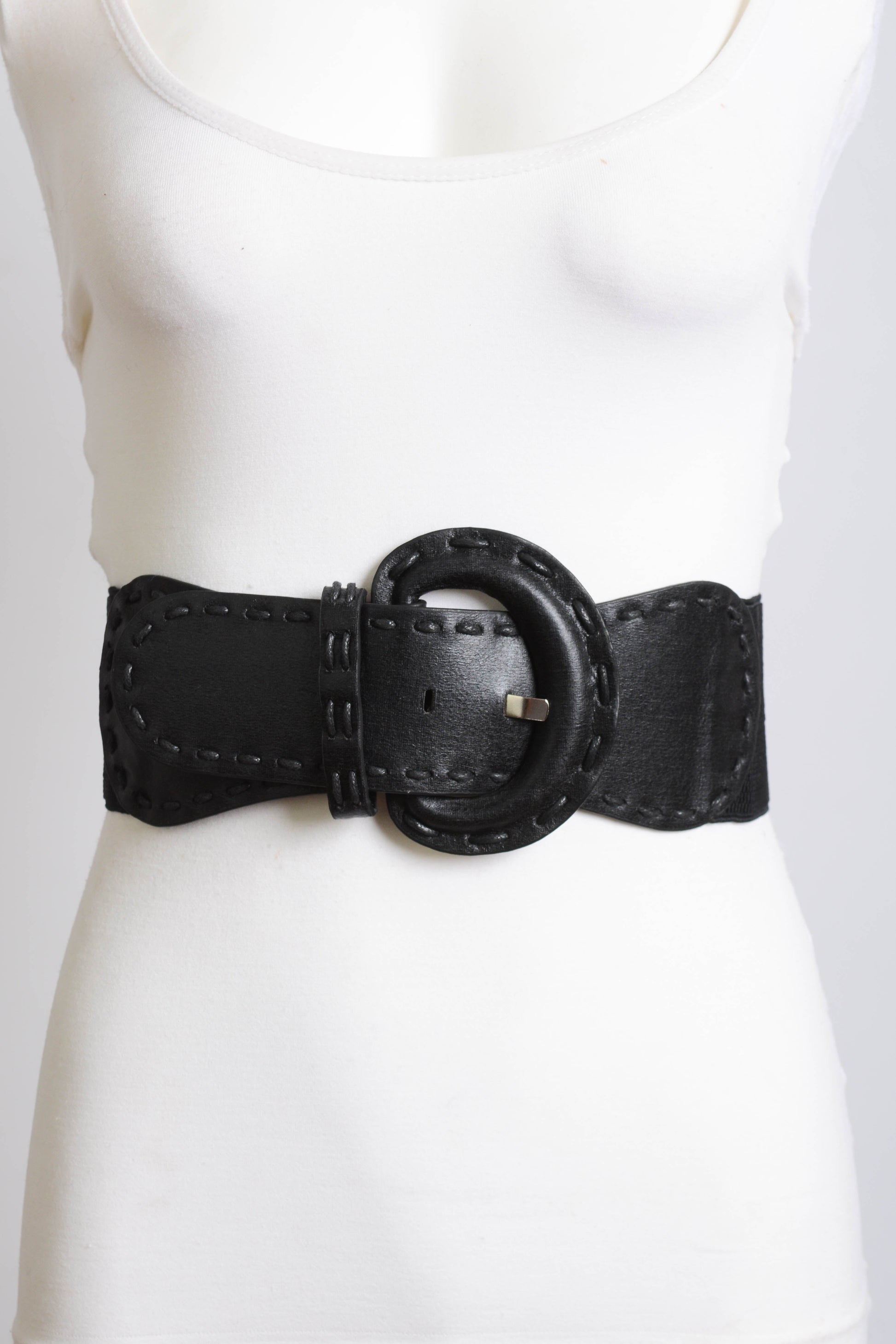 Distressed Leather Belt – Wide Buckle & Edgy Finish Leto Collection