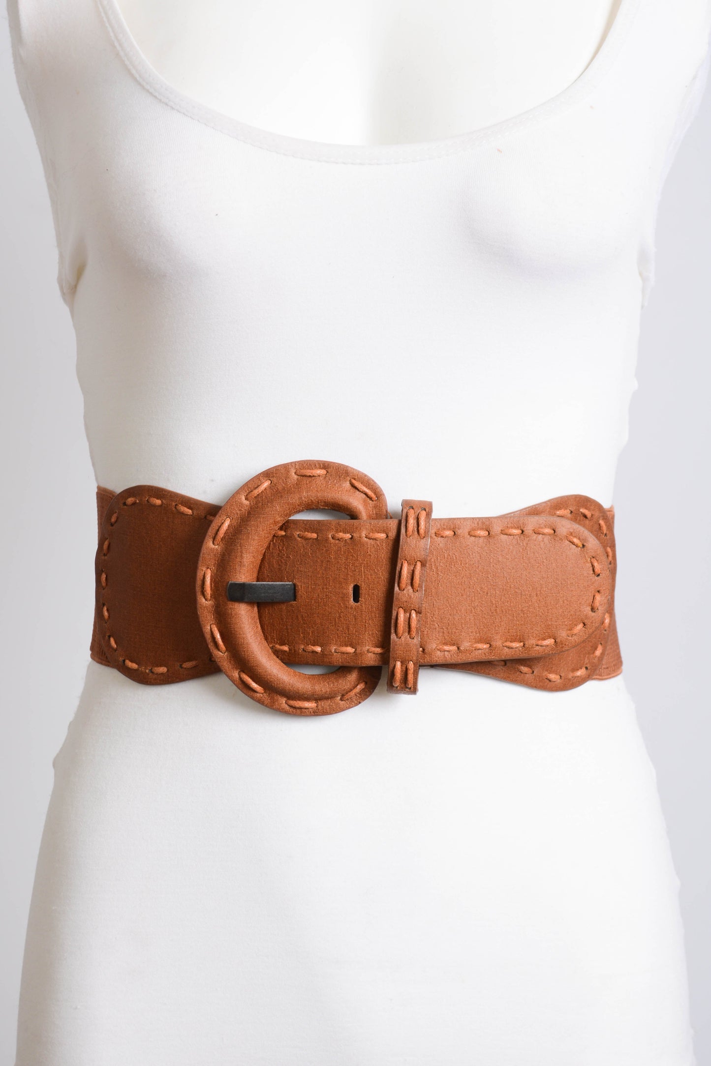 Distressed Leather Belt – Wide Buckle & Edgy Finish Leto Collection