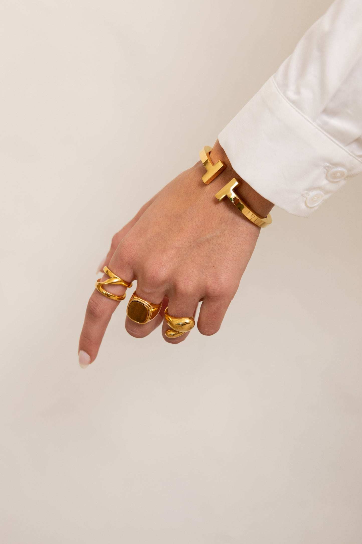 Sadie T Cuff in azaria, view 13481 — Soul Flow Apparel