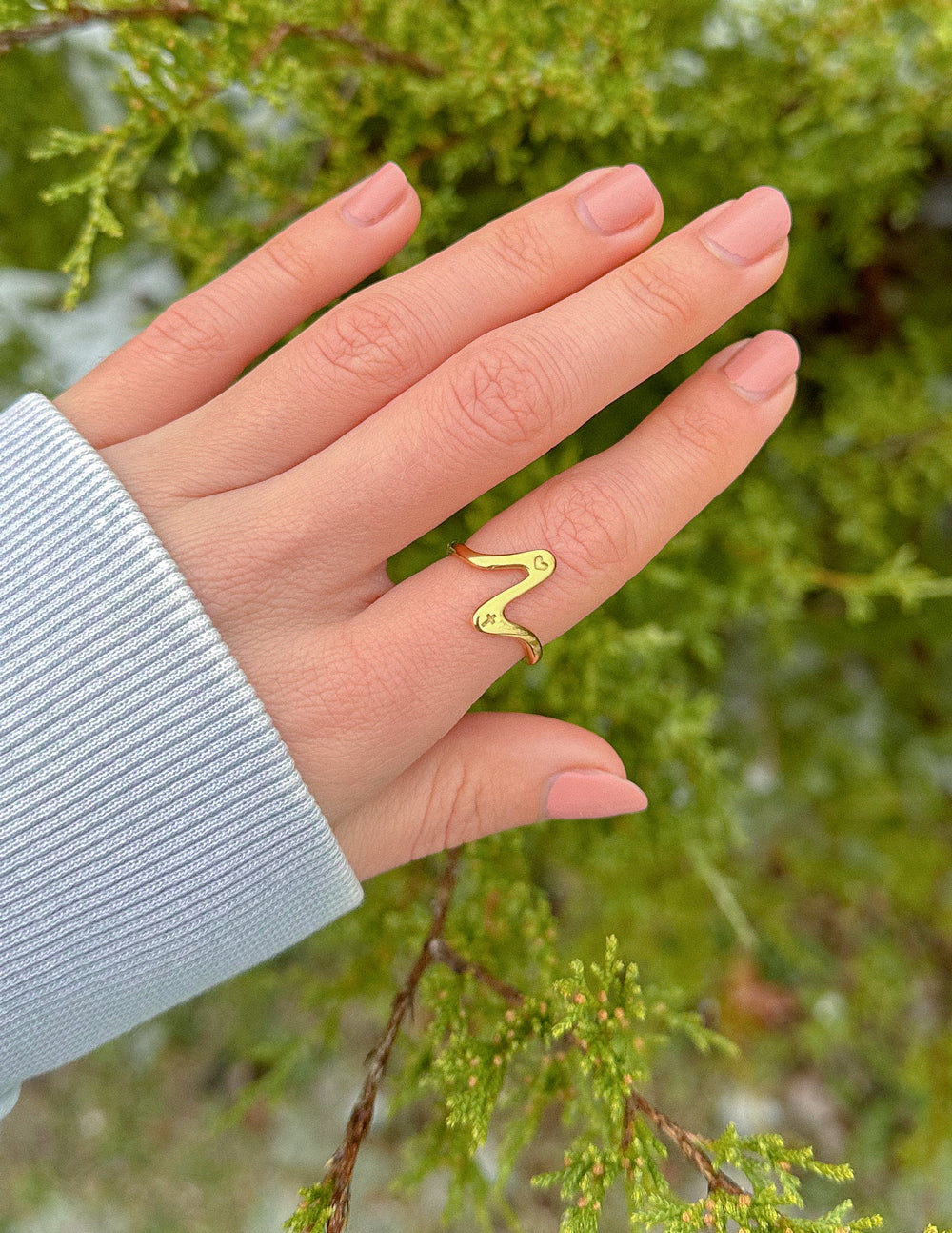 Wavy Heart Ring – Christian Ring