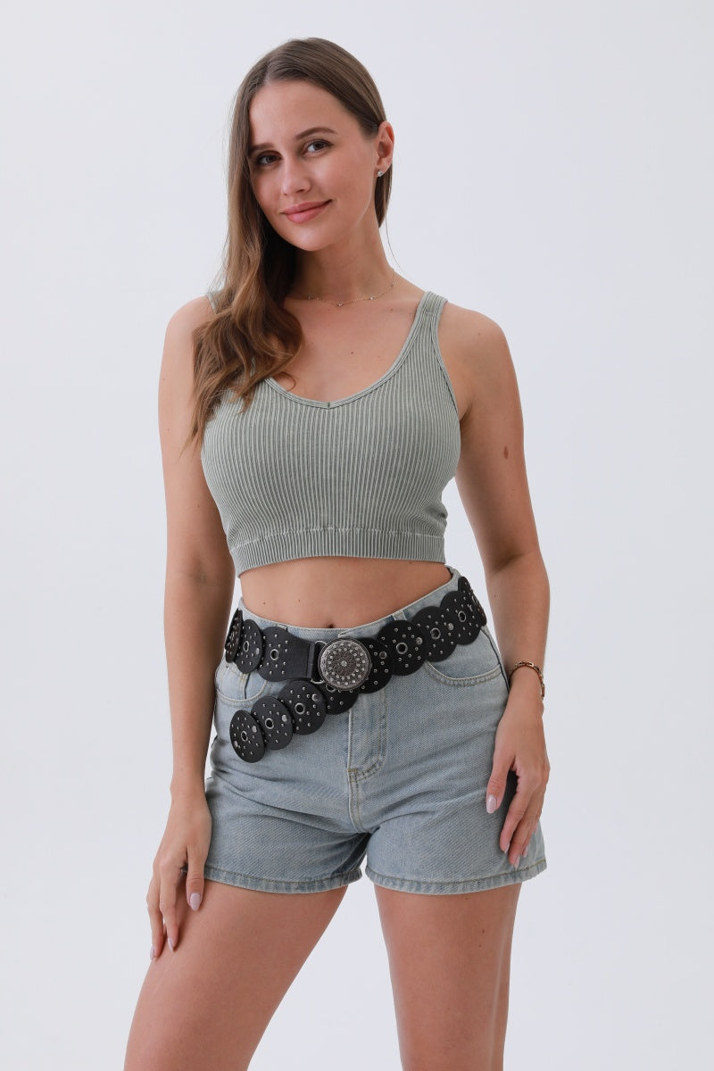 Edgy Hollow-Out Belt – Vintage Patchwork & Punk Studs⛓️✨ Leto Collection