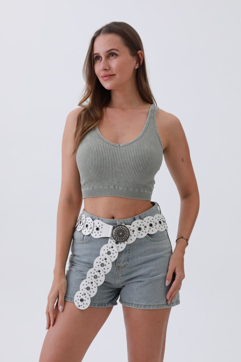 Edgy Hollow-Out Belt – Vintage Patchwork & Punk Studs⛓️✨ Leto Collection