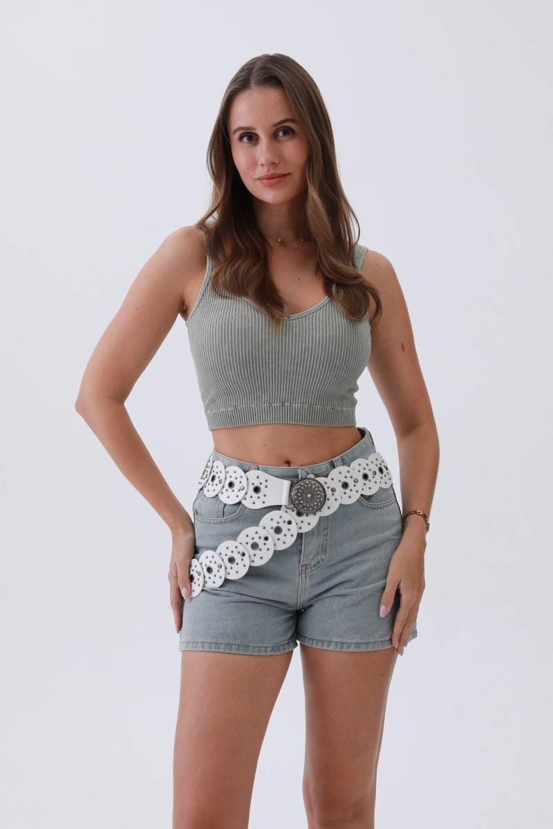 Edgy Hollow-Out Belt – Vintage Patchwork & Punk Studs⛓️✨ Leto Collection
