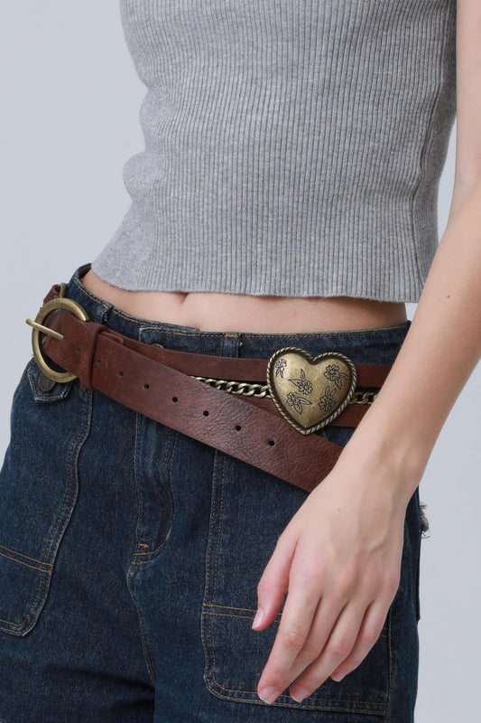 Vintage Western Belt – Faux Leather with Heart & Chain Accent 🤠💖 Leto Collection