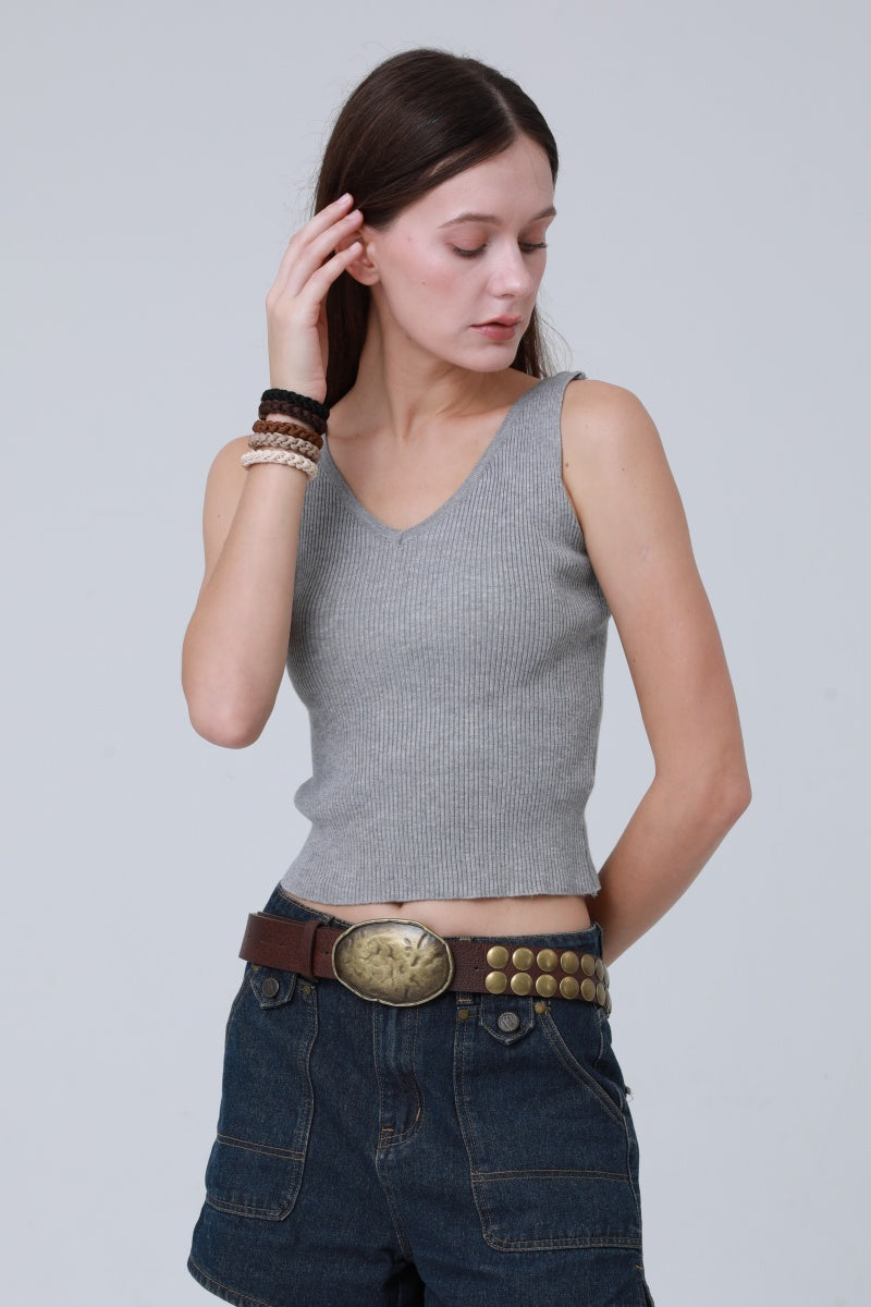Bold Oval Buckle Belt – Studded Statement Piece Leto Collection