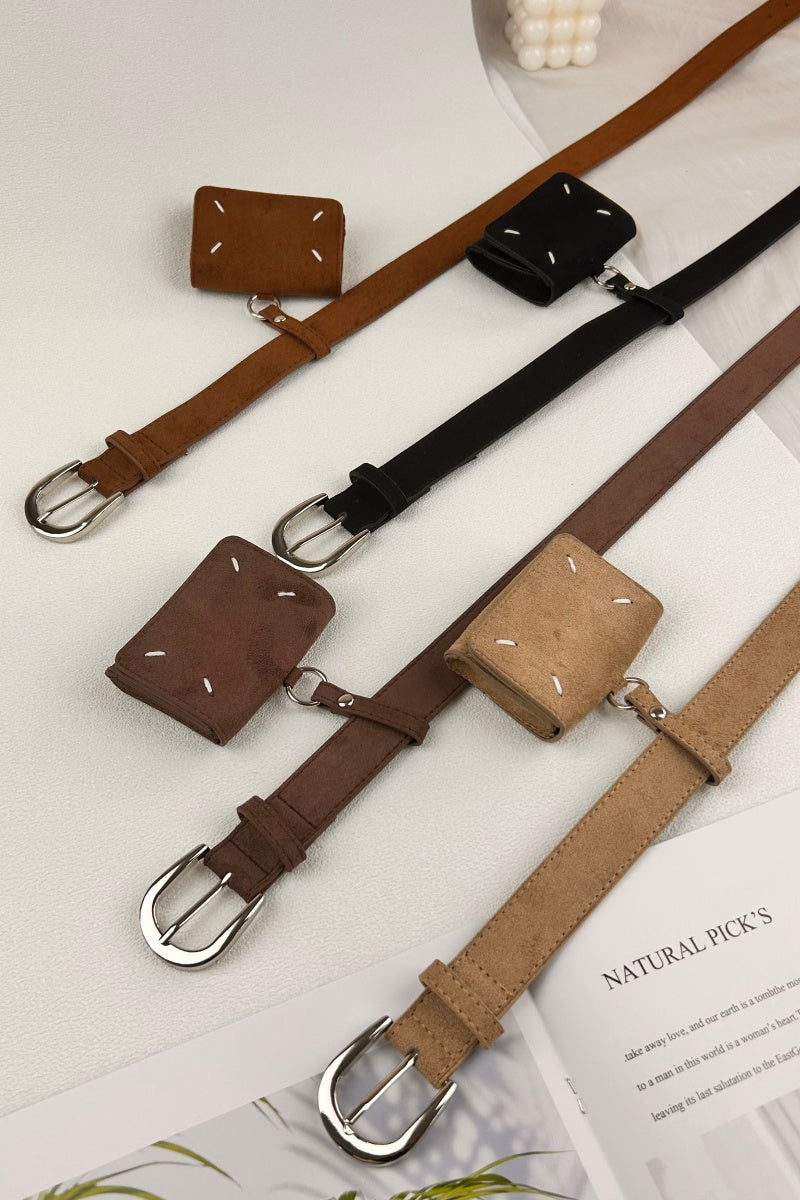 Vintage Belt with Attached Mini Wallet – Functional & Retro Style 💼 Leto Collection