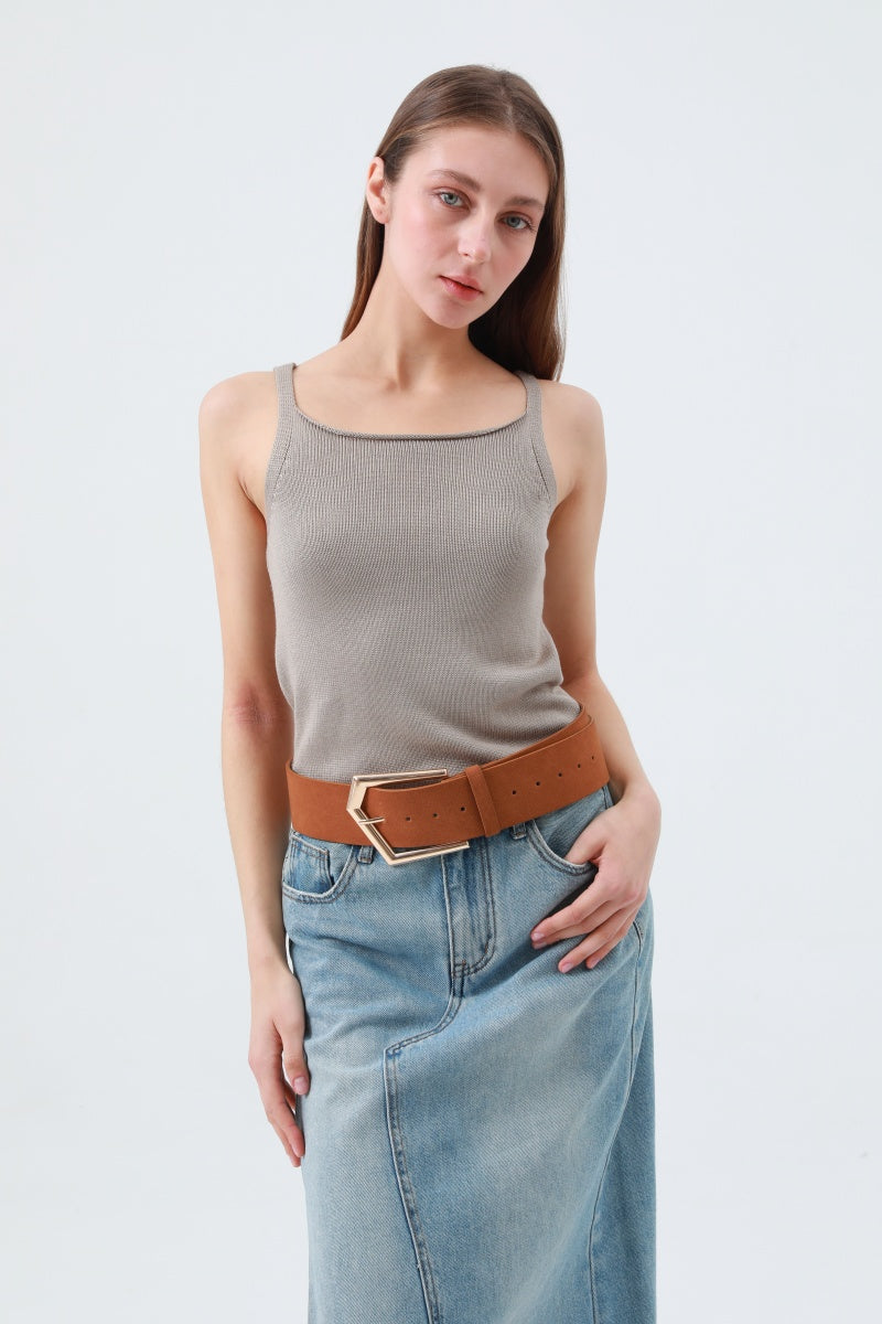 Wild West Chic: Wide Suede Belt Leto Collection