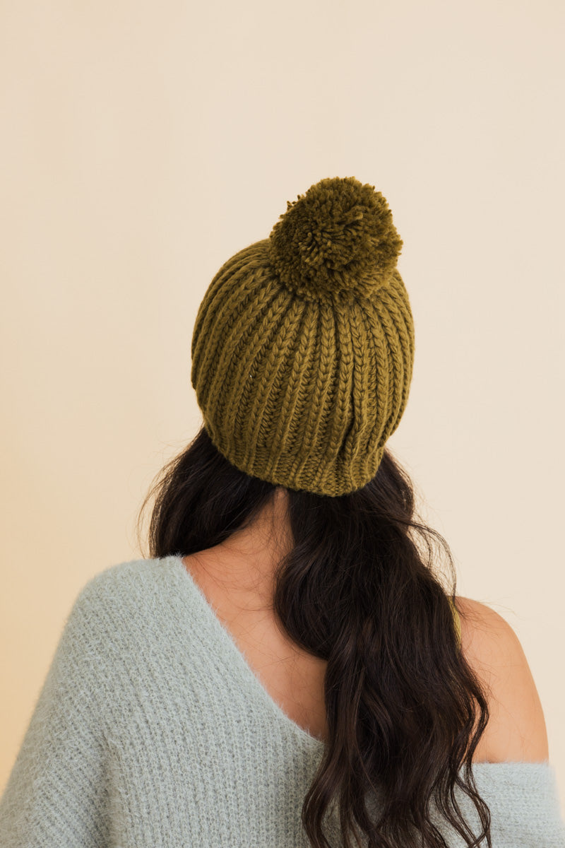 Chunky Cable Knit Pom Beanie Leto Collection