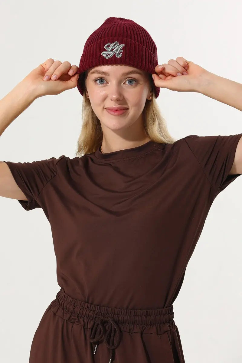 Women LA Embroidery Ribbed Knit Cuff Beanie Winter Hat 🧶❄️ Leto Collection