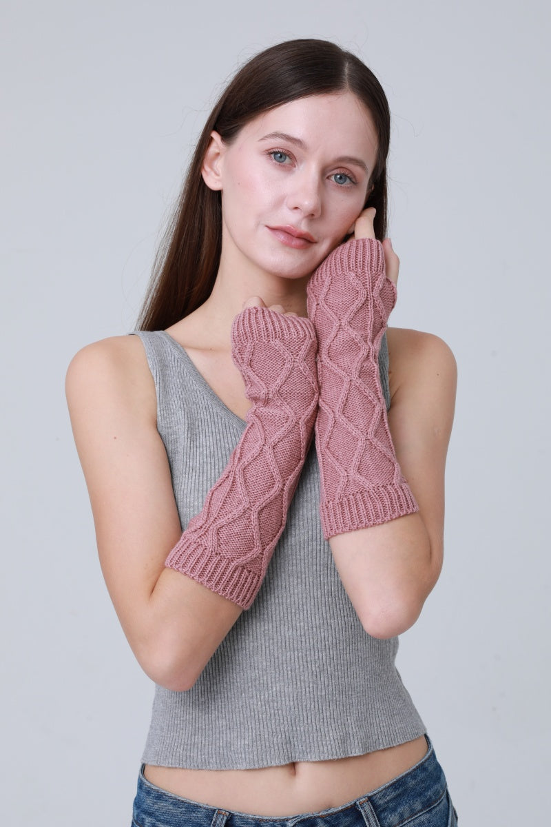 Thermal 3D Knit Arm Sleeves – All-Day Comfort & Warmth Leto Collection