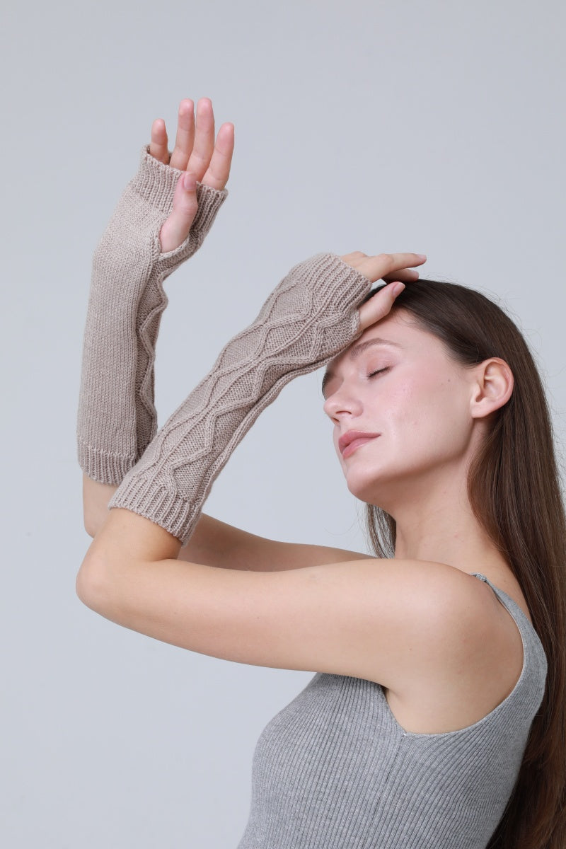 Thermal 3D Knit Arm Sleeves – All-Day Comfort & Warmth Leto Collection