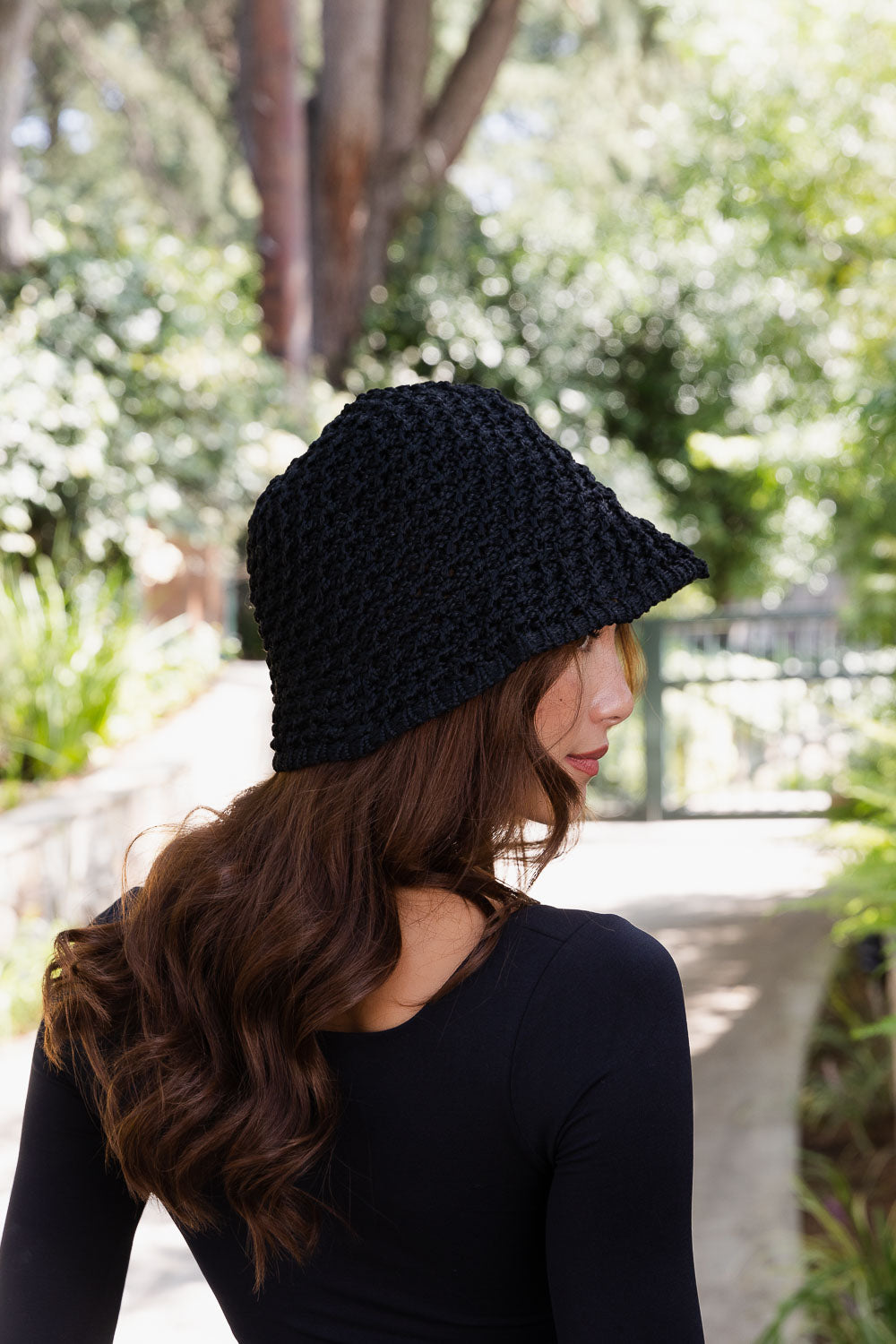 Handwoven Crochet Bucket Hat – Boho Twisted Design 🌿🧶 Leto Collection