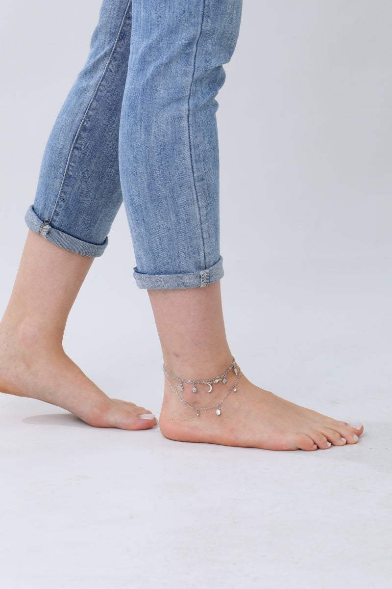 Celestial Star & Moon Anklet – Dreamy Layered Charm✨🌙 Leto Collection