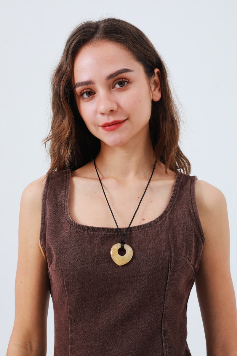 Hollow Heart Gemstone Pendant Necklace for Women – Delicate & Meaningful 💎 Leto Collection
