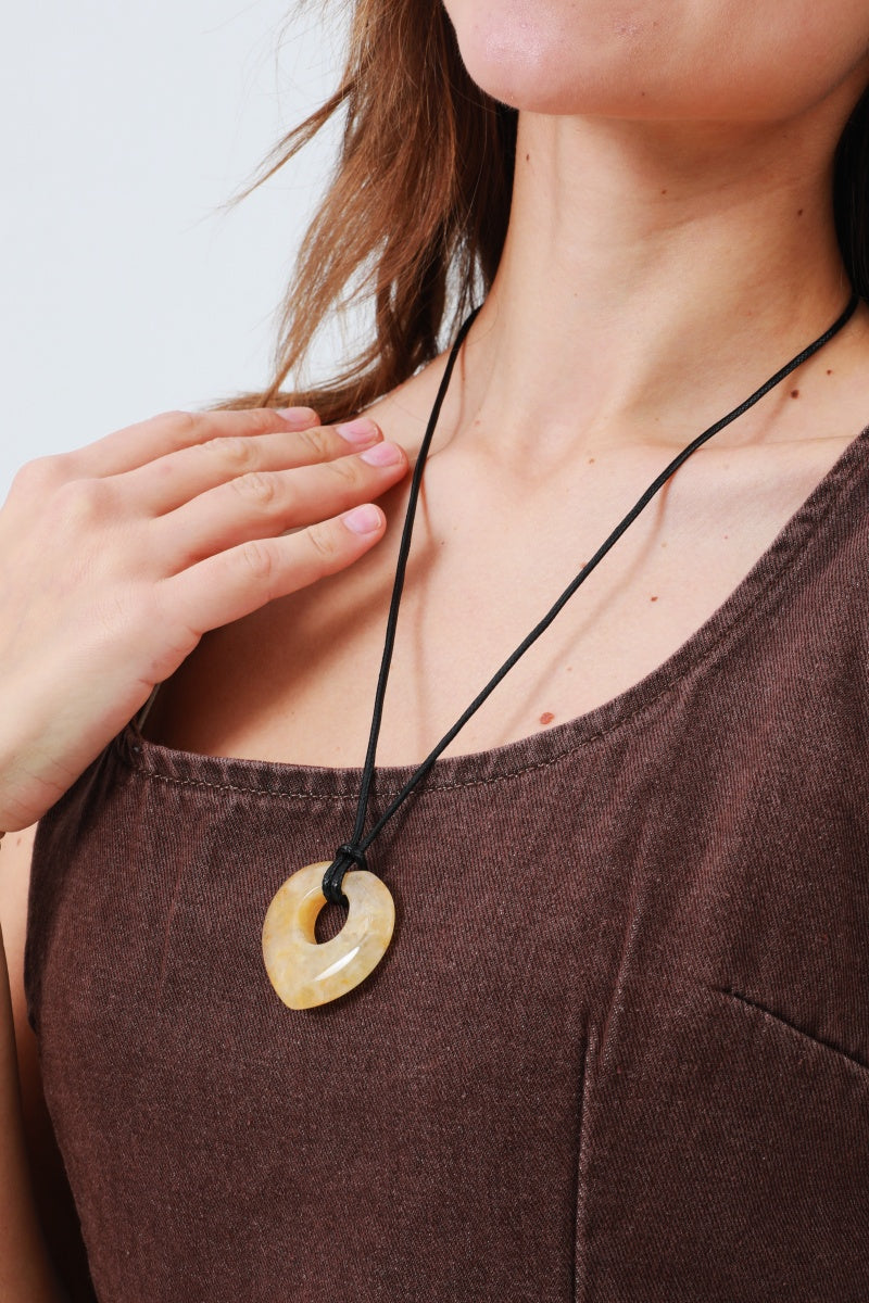 Hollow Heart Gemstone Pendant Necklace for Women – Delicate & Meaningful 💎 Leto Collection