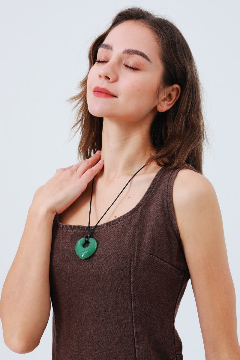 Hollow Heart Gemstone Pendant Necklace for Women – Delicate & Meaningful 💎 Leto Collection