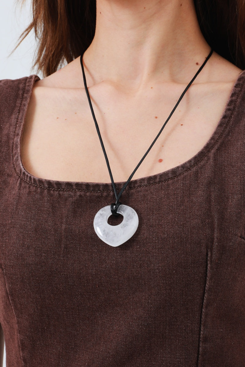 Hollow Heart Gemstone Pendant Necklace for Women – Delicate & Meaningful 💎 Leto Collection