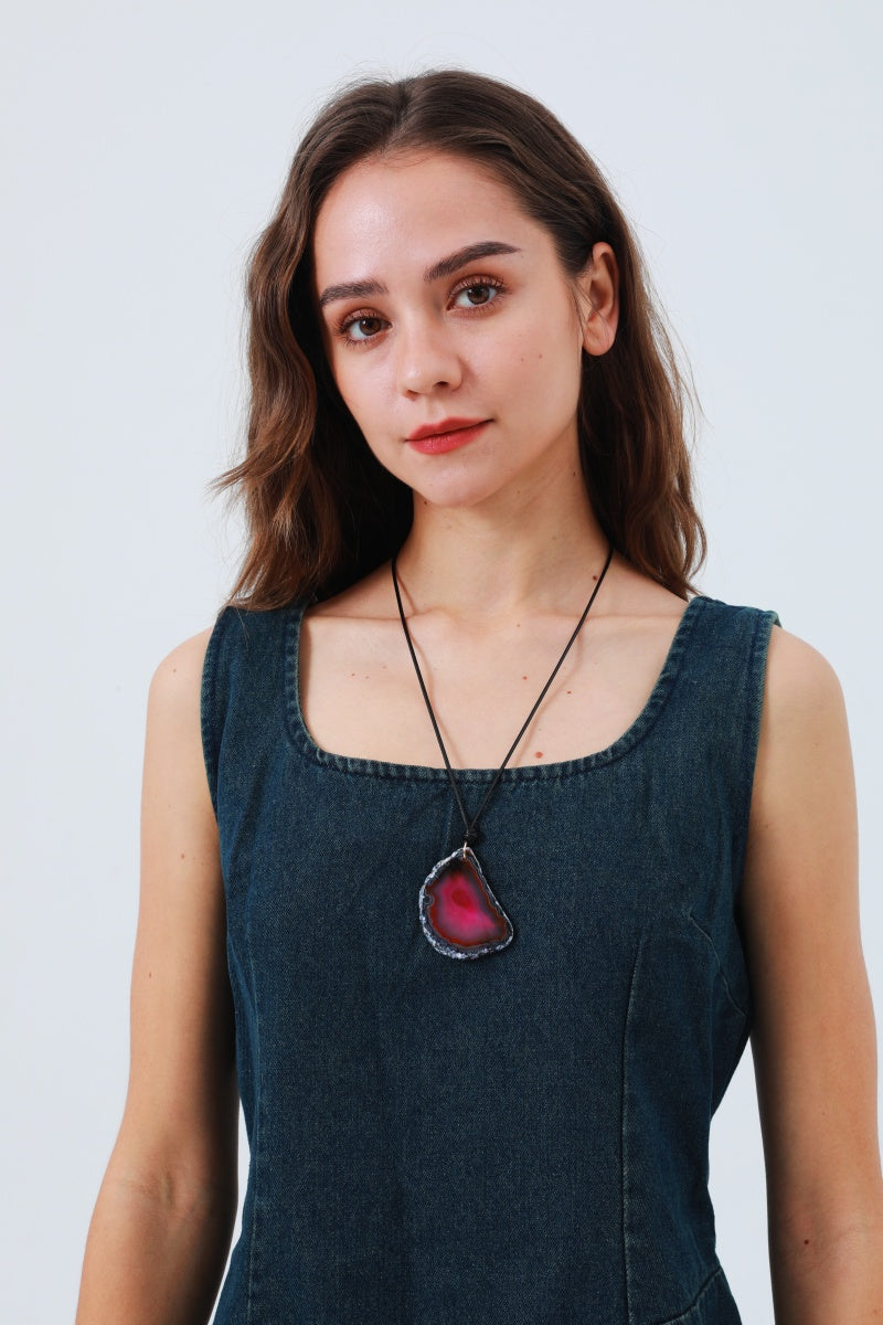 Raw Gemstone Pendant Necklace – Organic & Irregular Stone 💎 Leto Collection