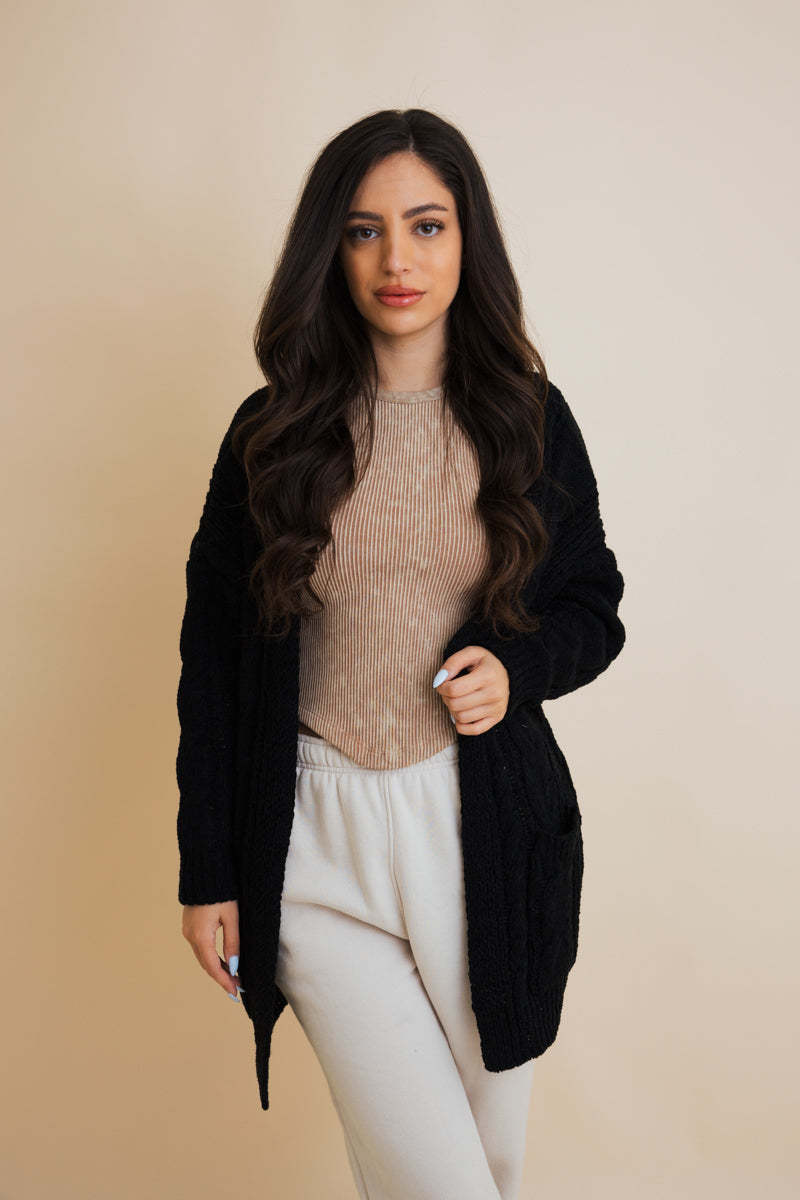 Classic Snuggle Comfort Cable Knit Cardigan Leto Collection