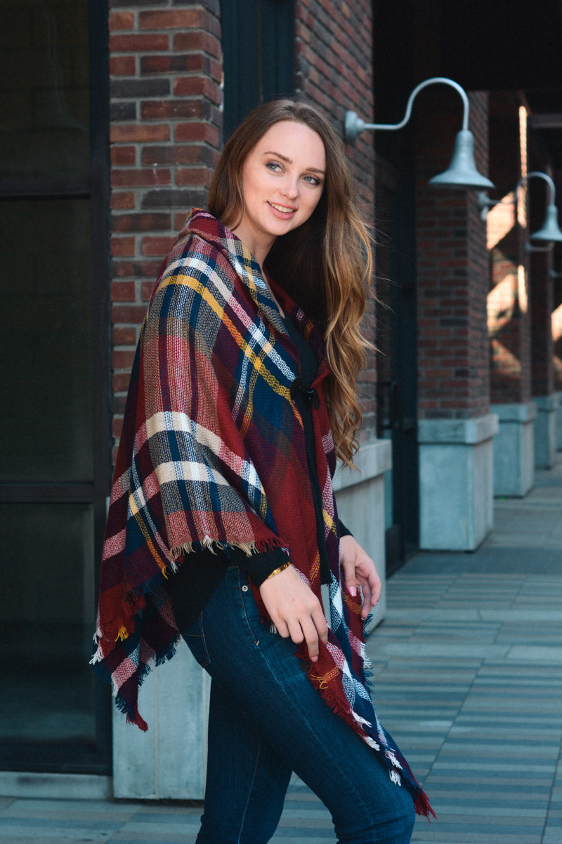 Classic Flannel Toggle Poncho Leto Collection