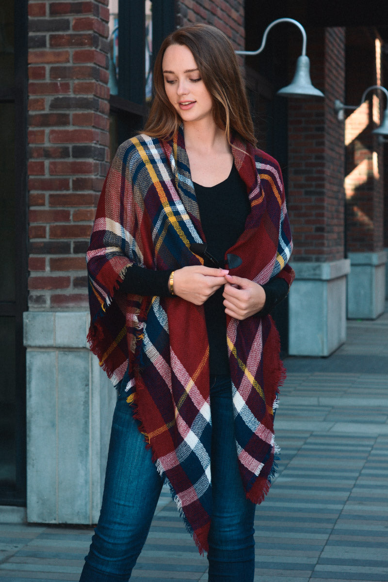 Classic Flannel Toggle Poncho Leto Collection