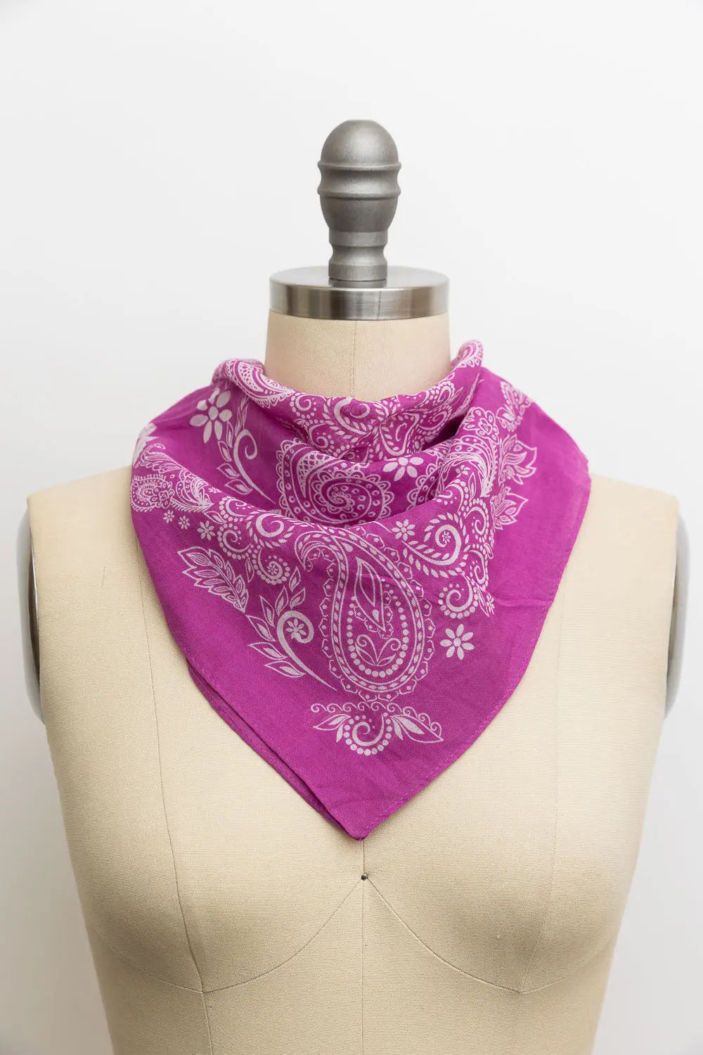 Paisley Floral Patterned Bandana Leto Collection