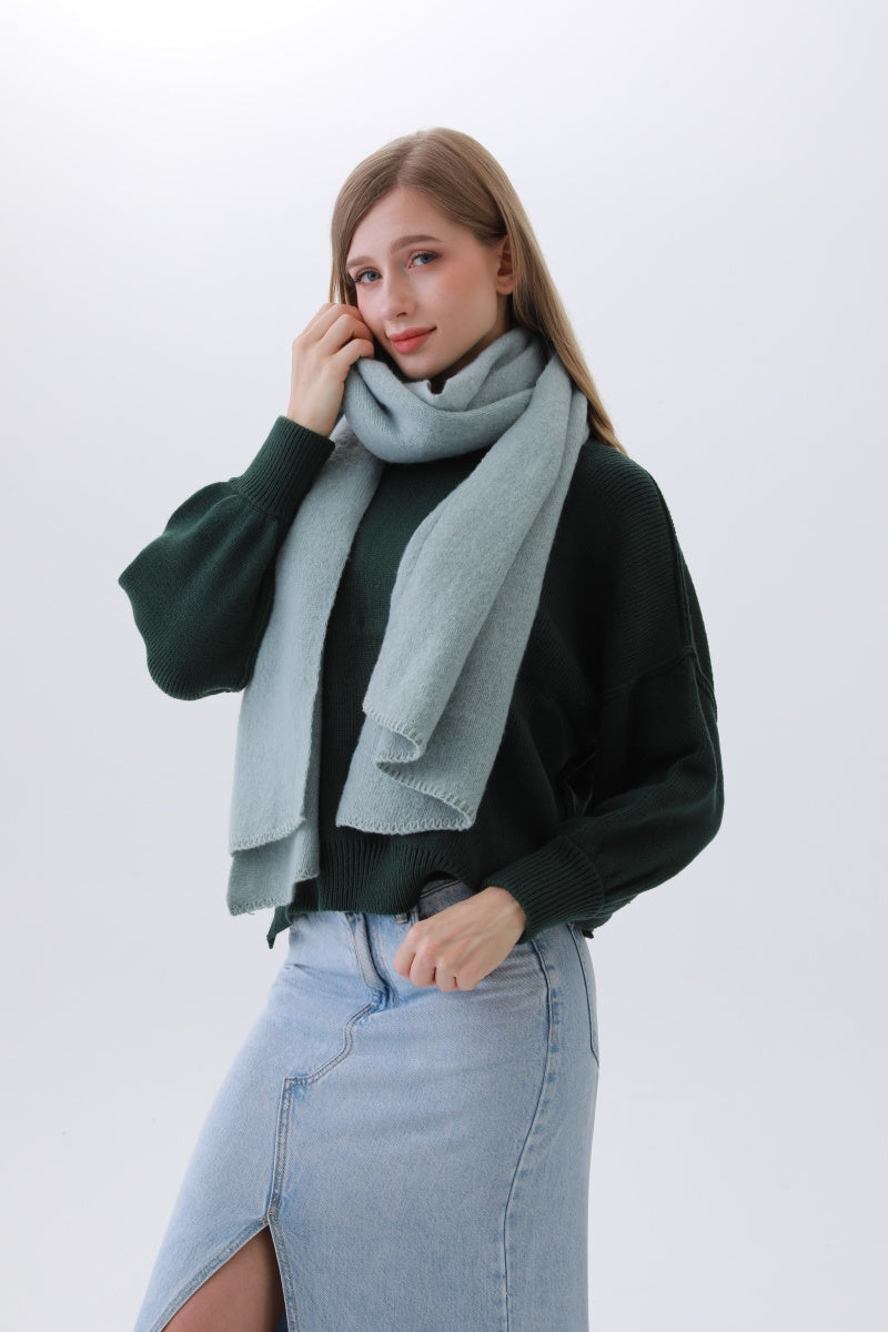 Classic Bias-Cut Scarf – Woven Elegance & Timeless Style ✨🧣 Leto Collection