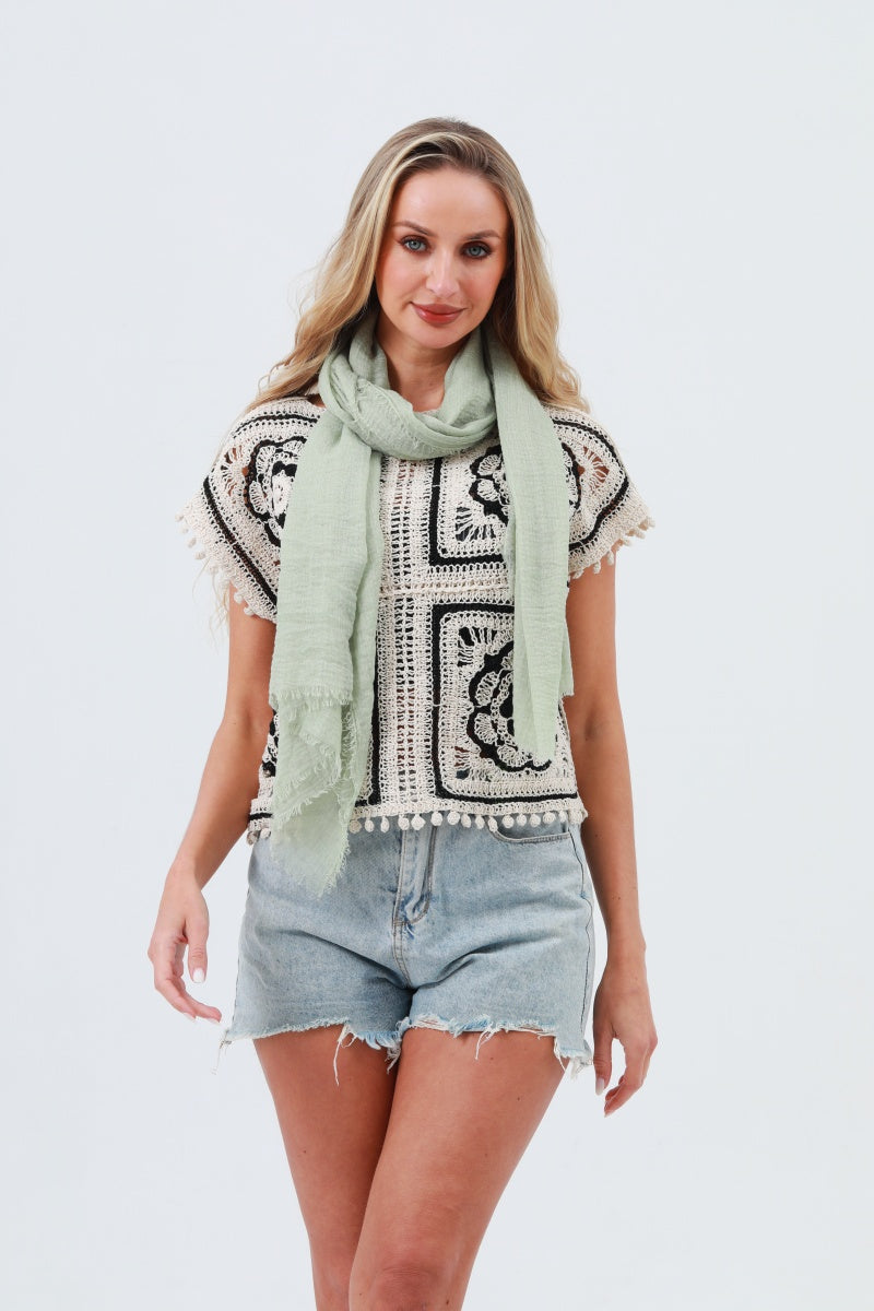 Crinkle Fringe Oblong Scarf – Lightweight & Soft Wrap 🌬️🧣 Leto Collection