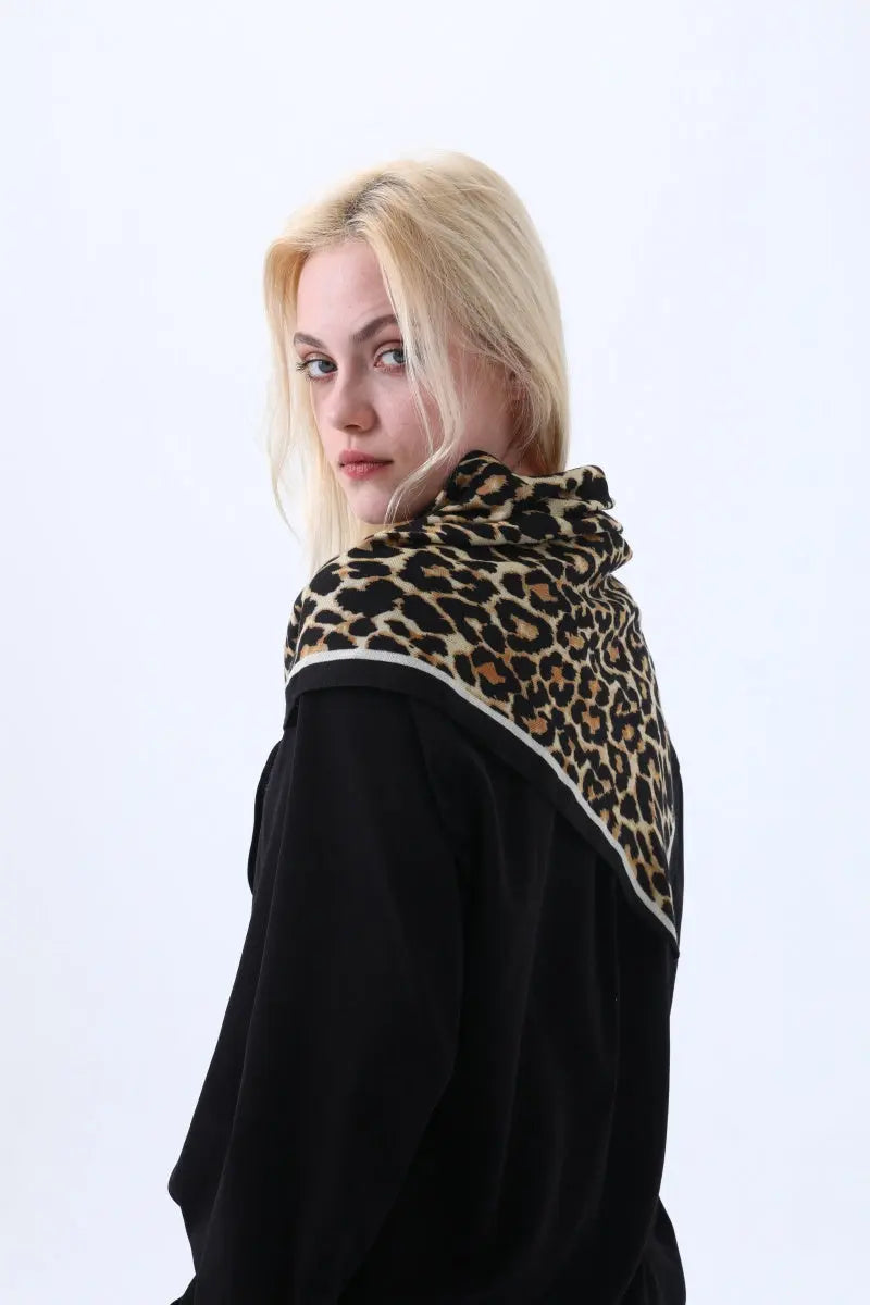 Women's Elegant Square Scarf with Abstract Leaf Print & Houndstooth Trim Leto Collection