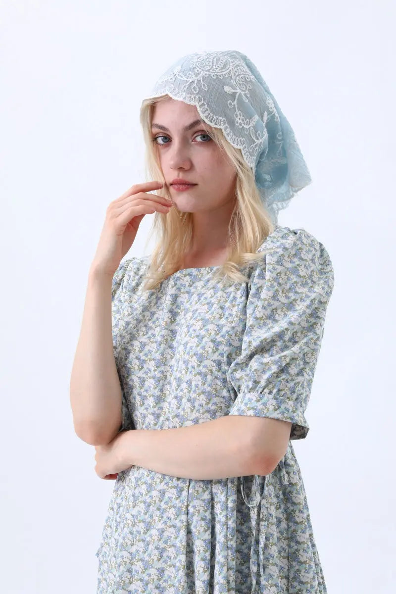 Boho Floral Embroidered Triangle Headscarf – Lightweight Casual Scarf Leto Collection