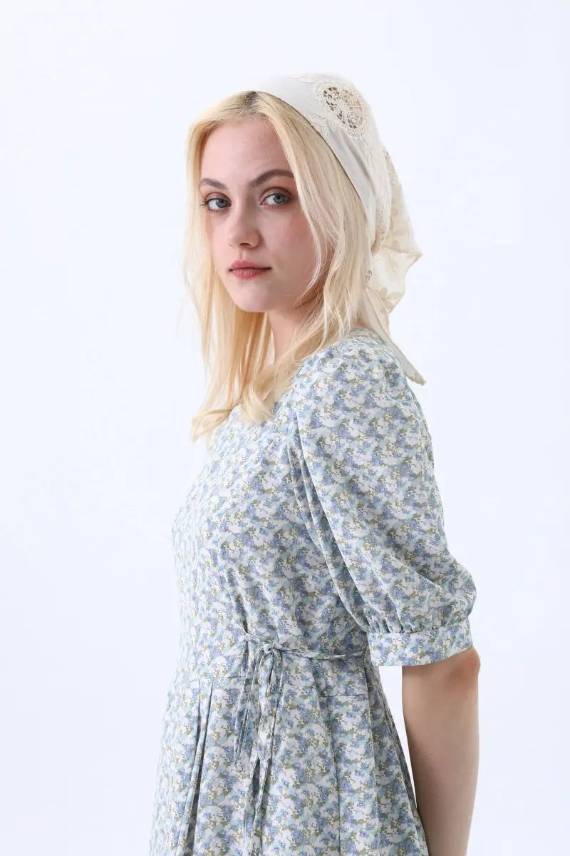 Cotton Floral Embroidered Triangle Headscarf – Vintage Boho Head Wrap Leto Collection