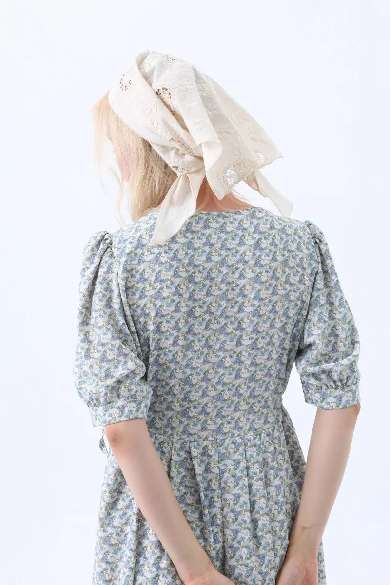 Cotton Floral Embroidered Triangle Headscarf – Vintage Boho Head Wrap Leto Collection