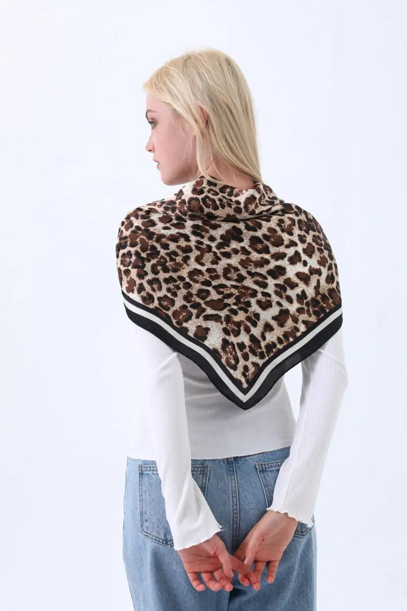 Retro Leopard Print Satin Square Scarf – Lightweight for Head or Neck Wear Leto Collection