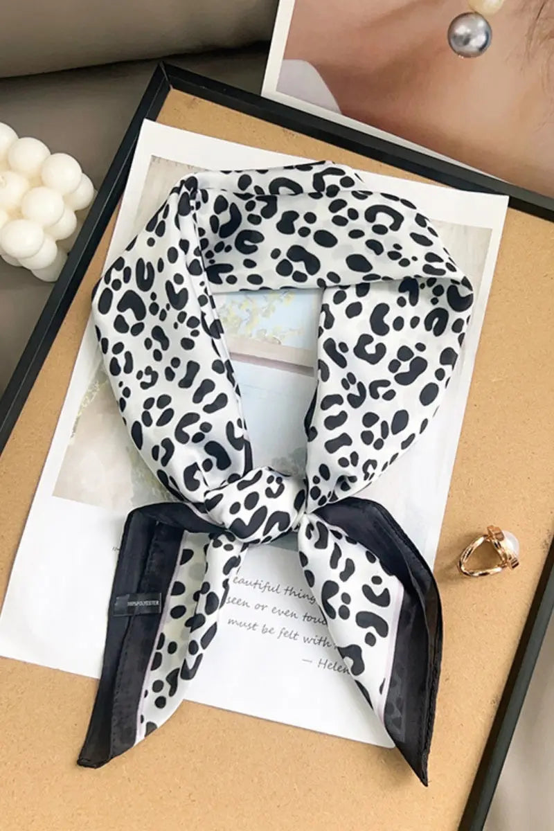 Trendy Leopard Print Women Multi-use Neck Bandana 🐆✨ Leto Collection