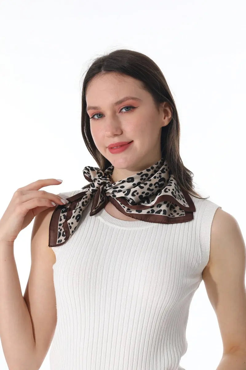 Trendy Leopard Print Women Multi-use Neck Bandana 🐆✨ Leto Collection