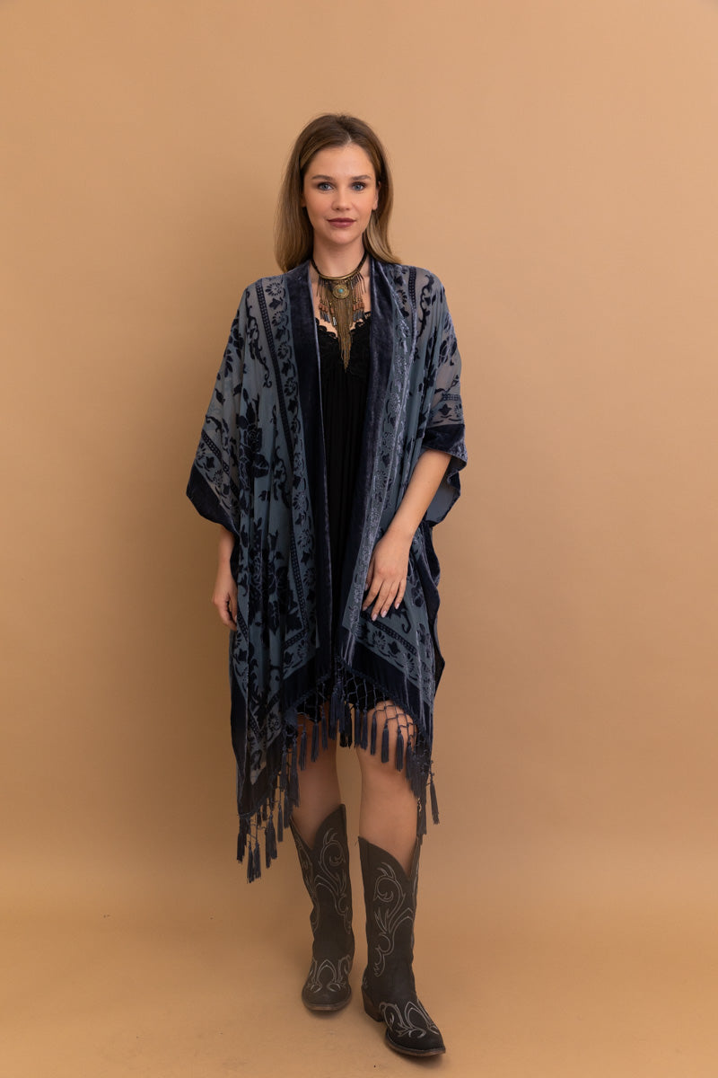 Velvet Dream Mesh Tapestry Kimono Leto Collection
