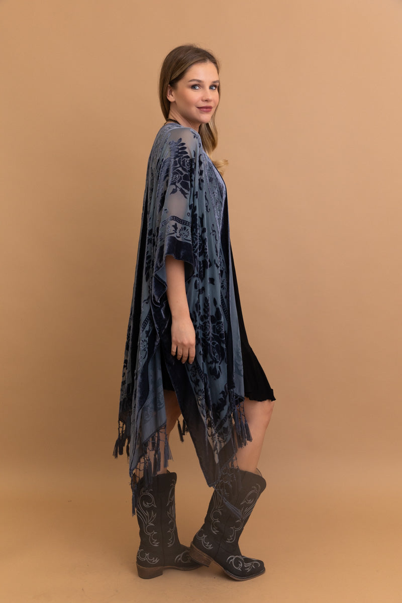 Velvet Dream Mesh Tapestry Kimono Leto Collection