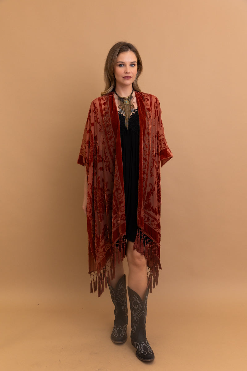 Velvet Dream Mesh Tapestry Kimono Leto Collection